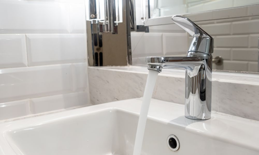 Choosing the Perfect Bathroom Faucet for Your Mobile Home