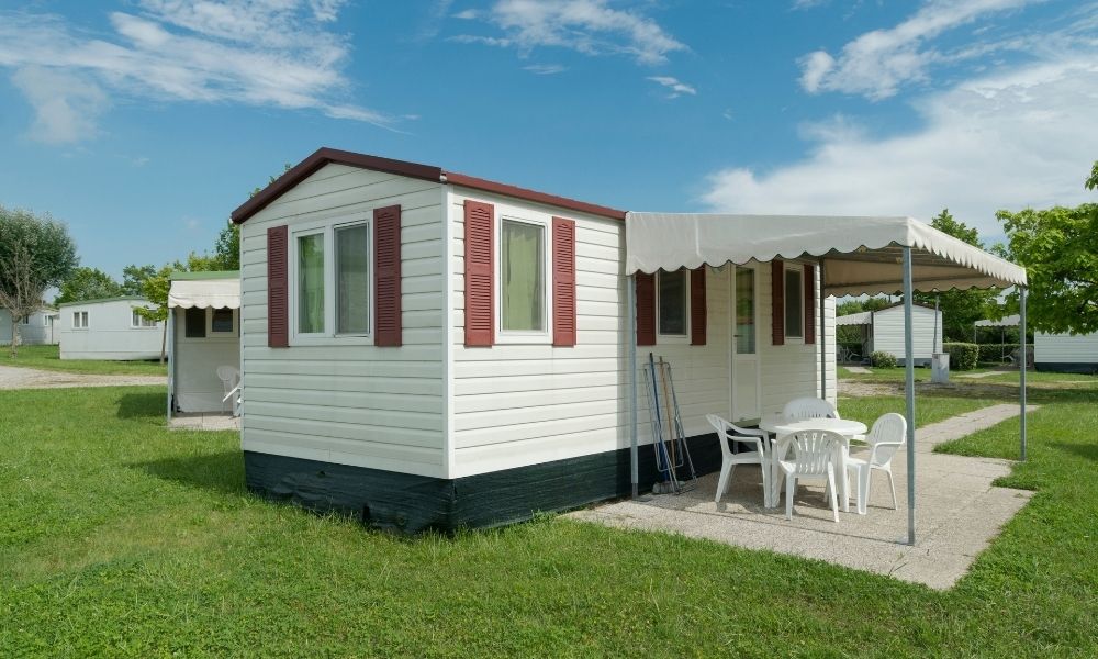 3 Ways To Spruce Up Your Mobile Home This Spring