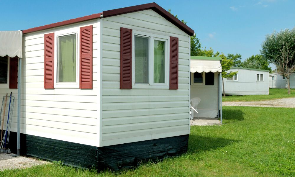 Why Proper Ventilation Is Essential for Mobile Home Skirting